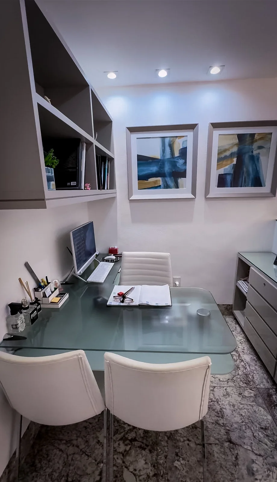 Escritório da clínica